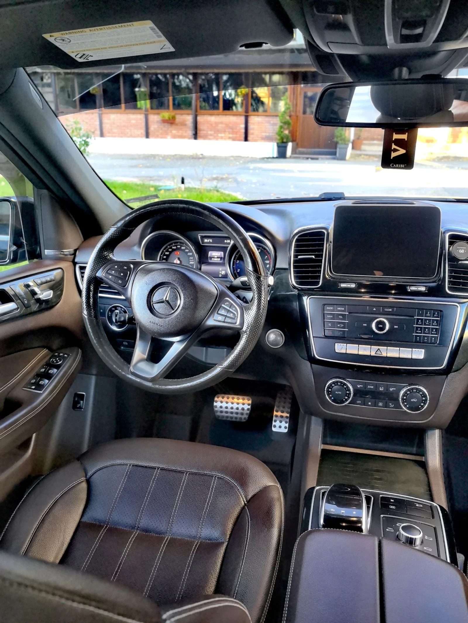 Mercedes-Benz GLE 400 AMG LINE* 4MATIC* PANO* 9G-Tronic - изображение 7