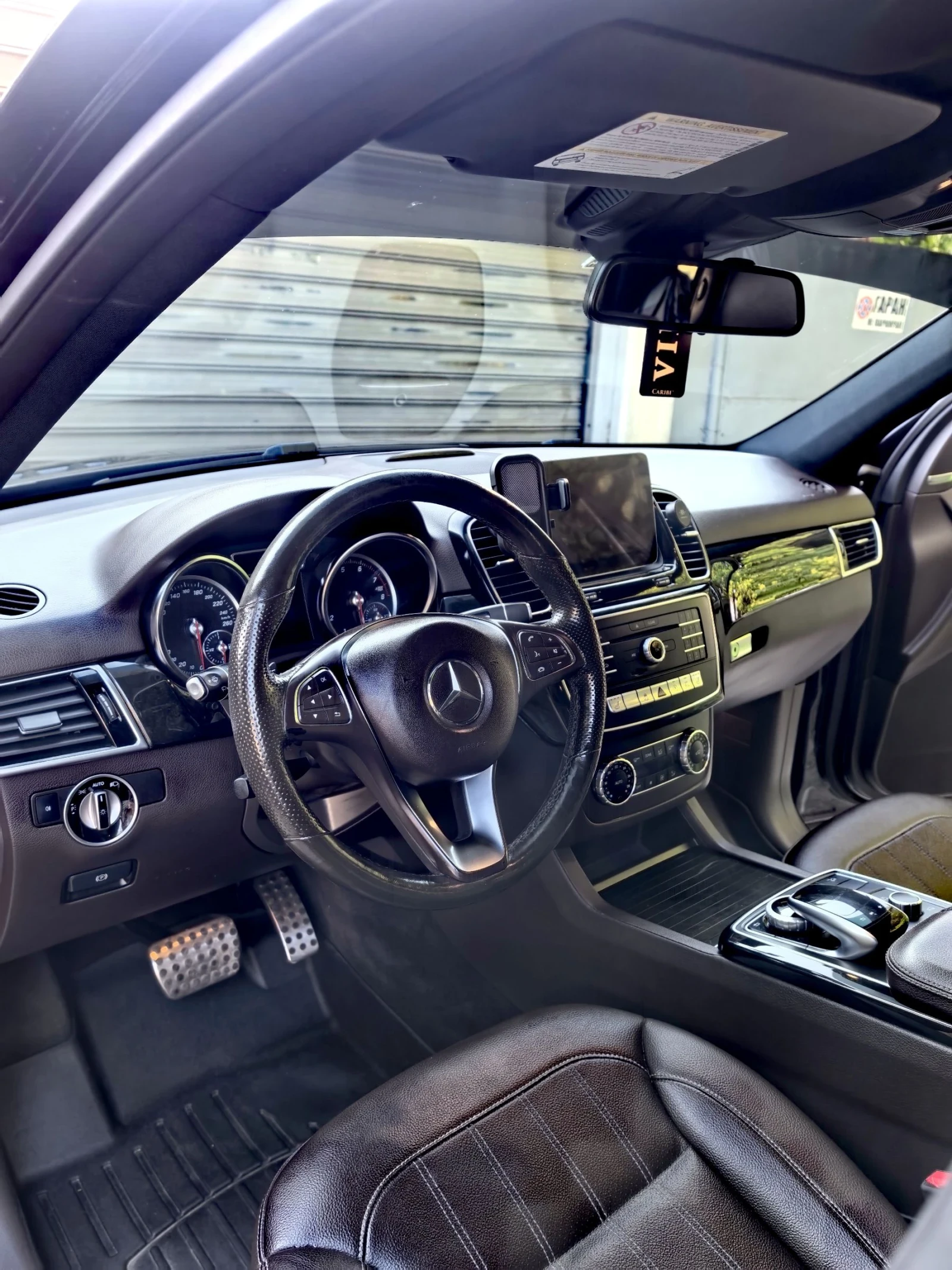Mercedes-Benz GLE 400 AMG LINE* 4MATIC* PANO* 9G-Tronic - изображение 7