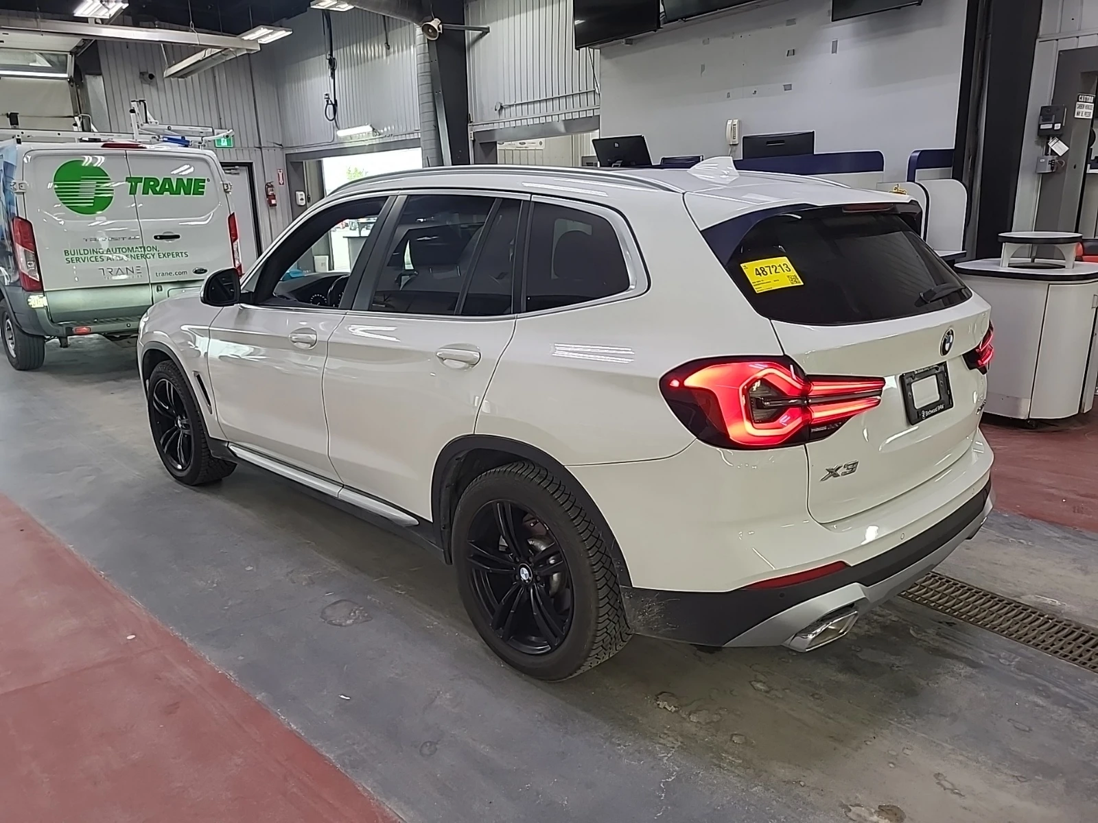 BMW X3 * XDRIVE30I* * АвтоКредит*  - изображение 4