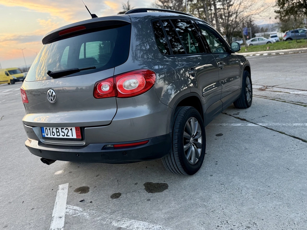 VW Tiguan 2.0TDI* 140HP* 4MOTION* AUTOMAT  - изображение 10