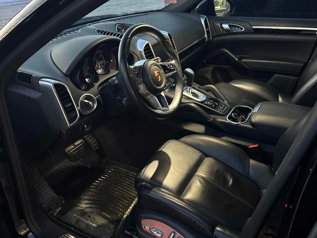 Porsche Cayenne 2016 AWD 4dr * CARFAX * БЕЗ ПЪРВОНАЧАЛНА ВНОСКА - изображение 7