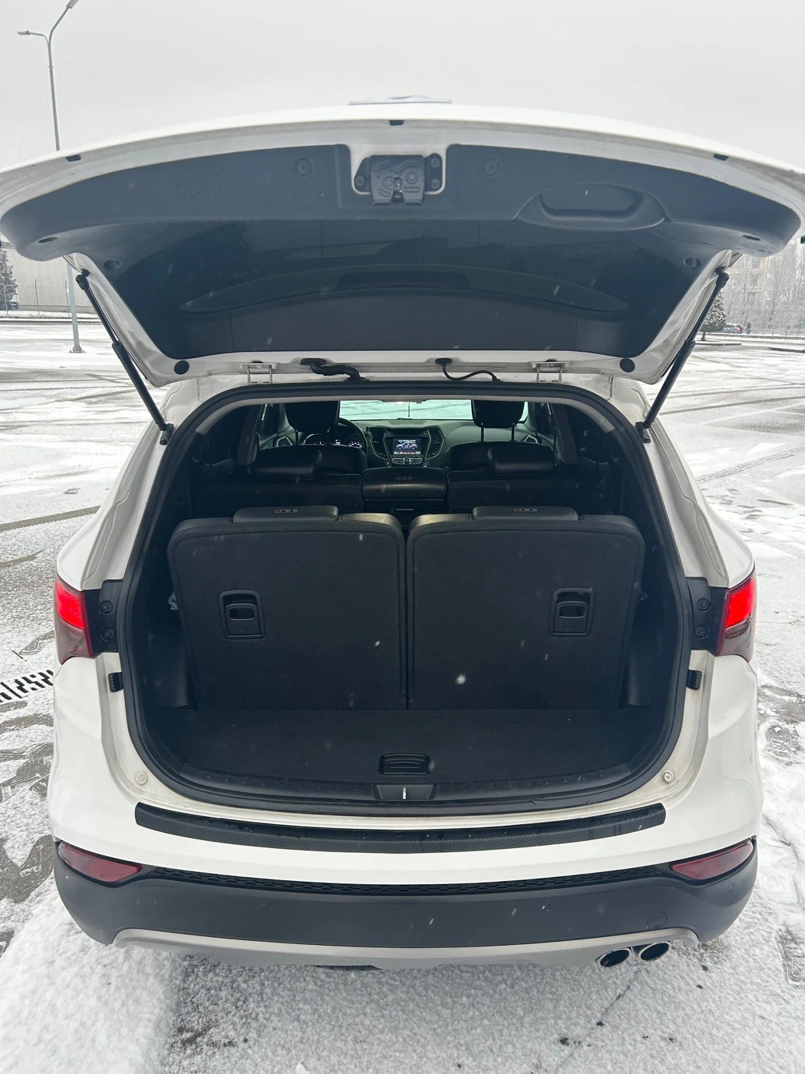 Hyundai Santa fe 2.2 Diesel 197 к.с. Premiun 4x4 Напълно Обслужен  - изображение 7