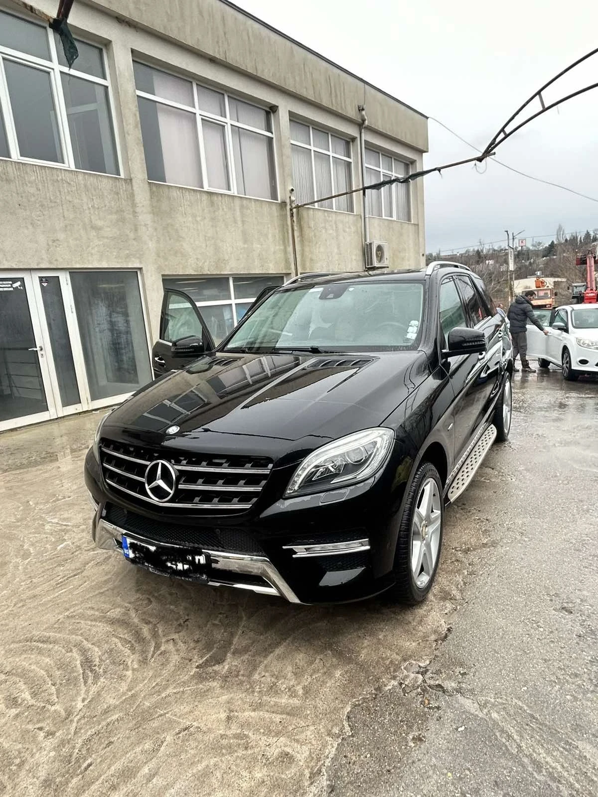 Mercedes-Benz ML 350, снимка 5 - Автомобили и джипове - 53686452