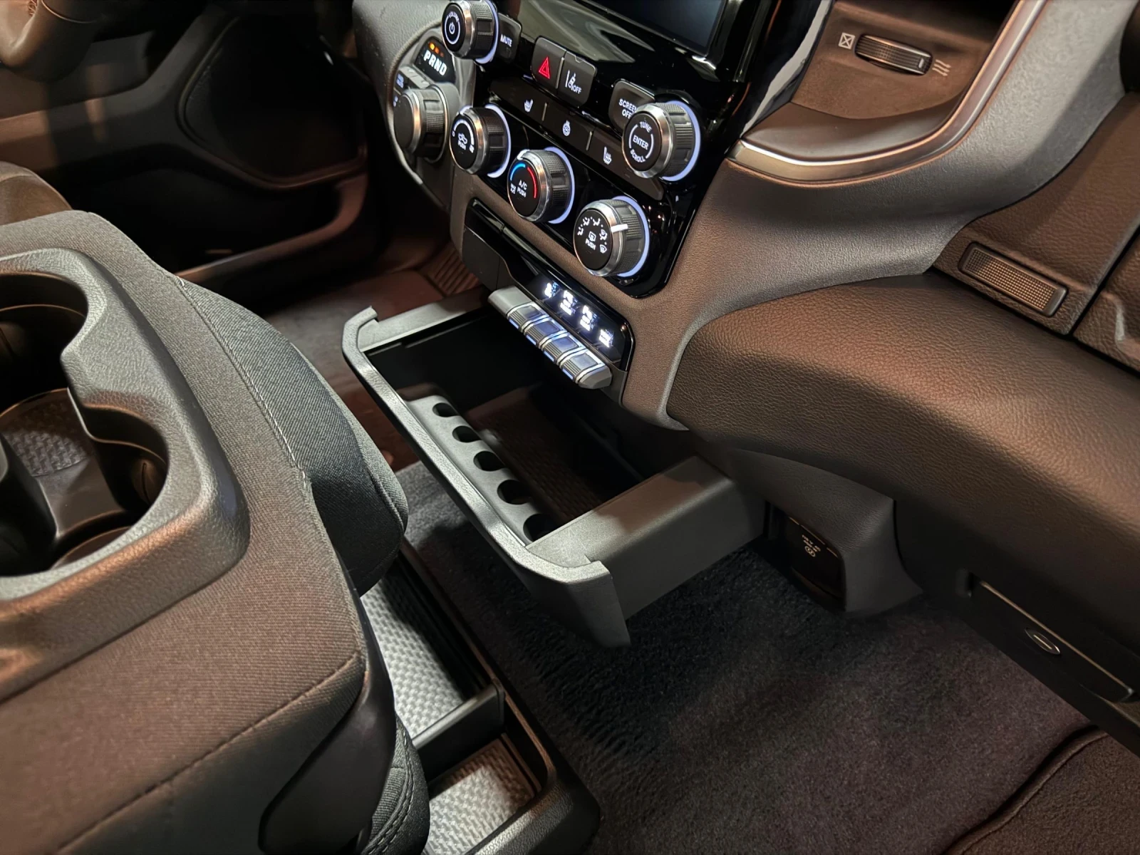 Dodge Ram | Mobile.bg � ����������� 15