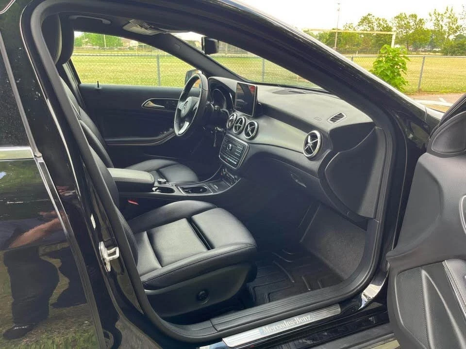 Mercedes-Benz GLA * АвтоКредит * (ЦЕНА ДО БГ), снимка 14 - Автомобили и джипове - 54136586