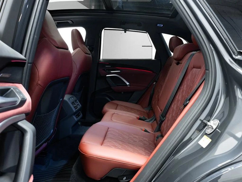 Audi SQ5 B&O* DISTRONIC* HEAD UP* МАСАЖ* 360 КАМЕРИ* КЕЙЛЕС, снимка 13 - Автомобили и джипове - 55036127
