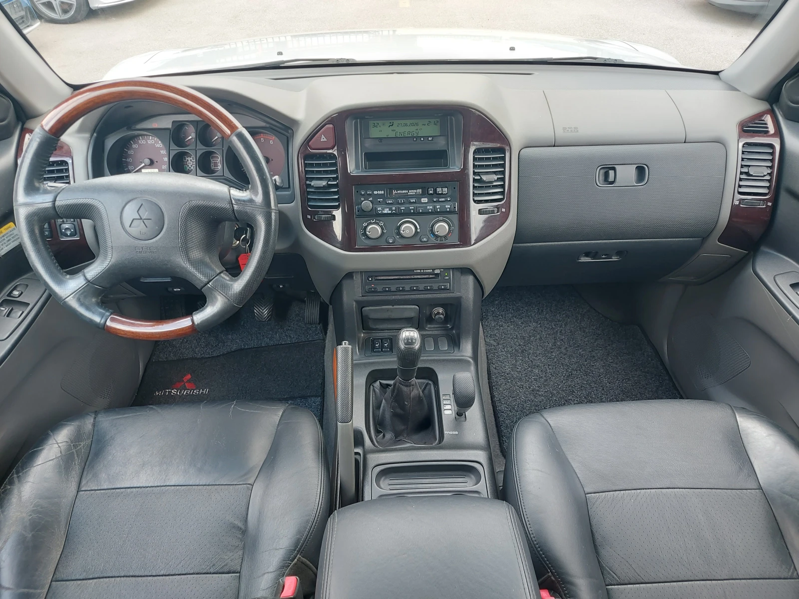 Mitsubishi Pajero 3.2 DI-D* 135 000 км.!!!* ЮЖНА ИТАЛИЯ* FULL EXTRI, снимка 8 - Автомобили и джипове - 55121618