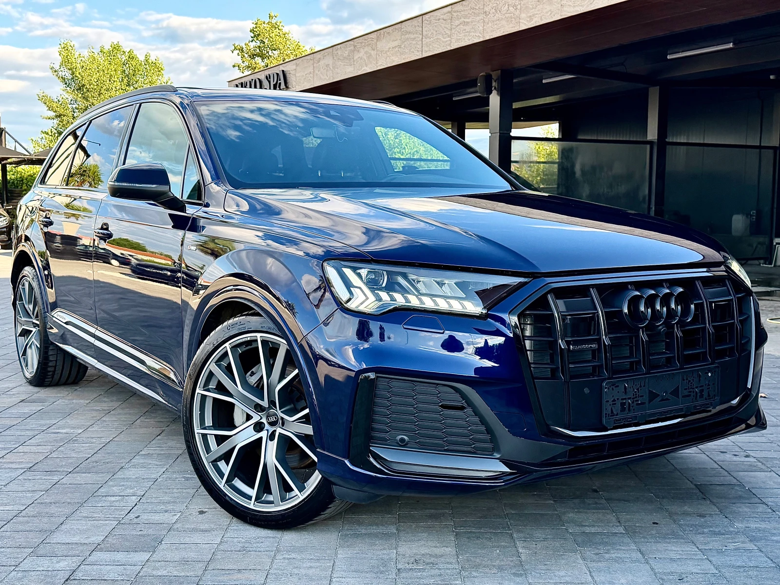 Audi Q7 50TDI S-line 7-Mesta #PANO#DISTR#PODGREV#MEMORY#, снимка 3 - Автомобили и джипове - 55301781