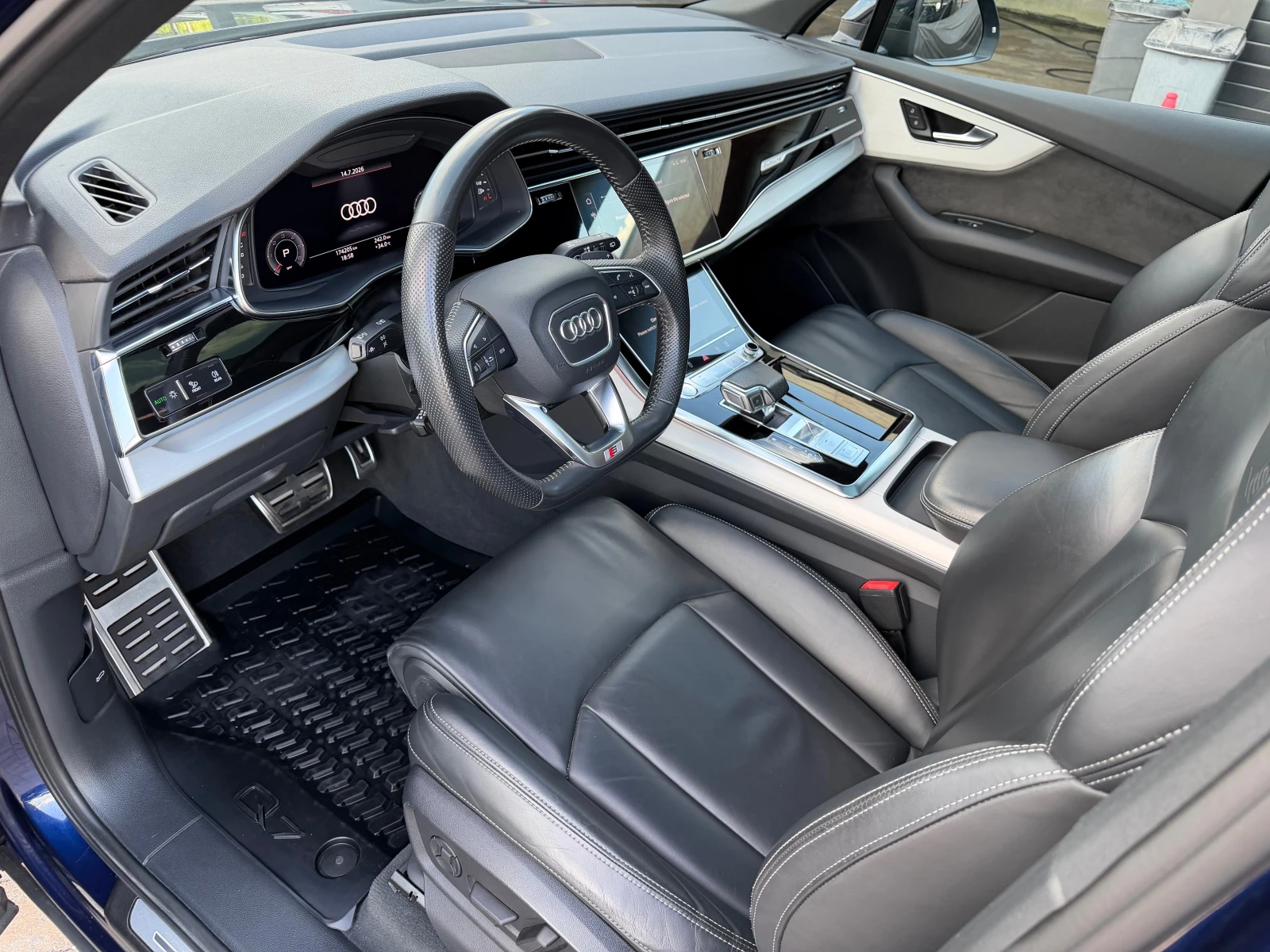 Audi Q7 50TDI S-line 7-Mesta #PANO#DISTR#PODGREV#MEMORY#, снимка 8 - Автомобили и джипове - 55301781