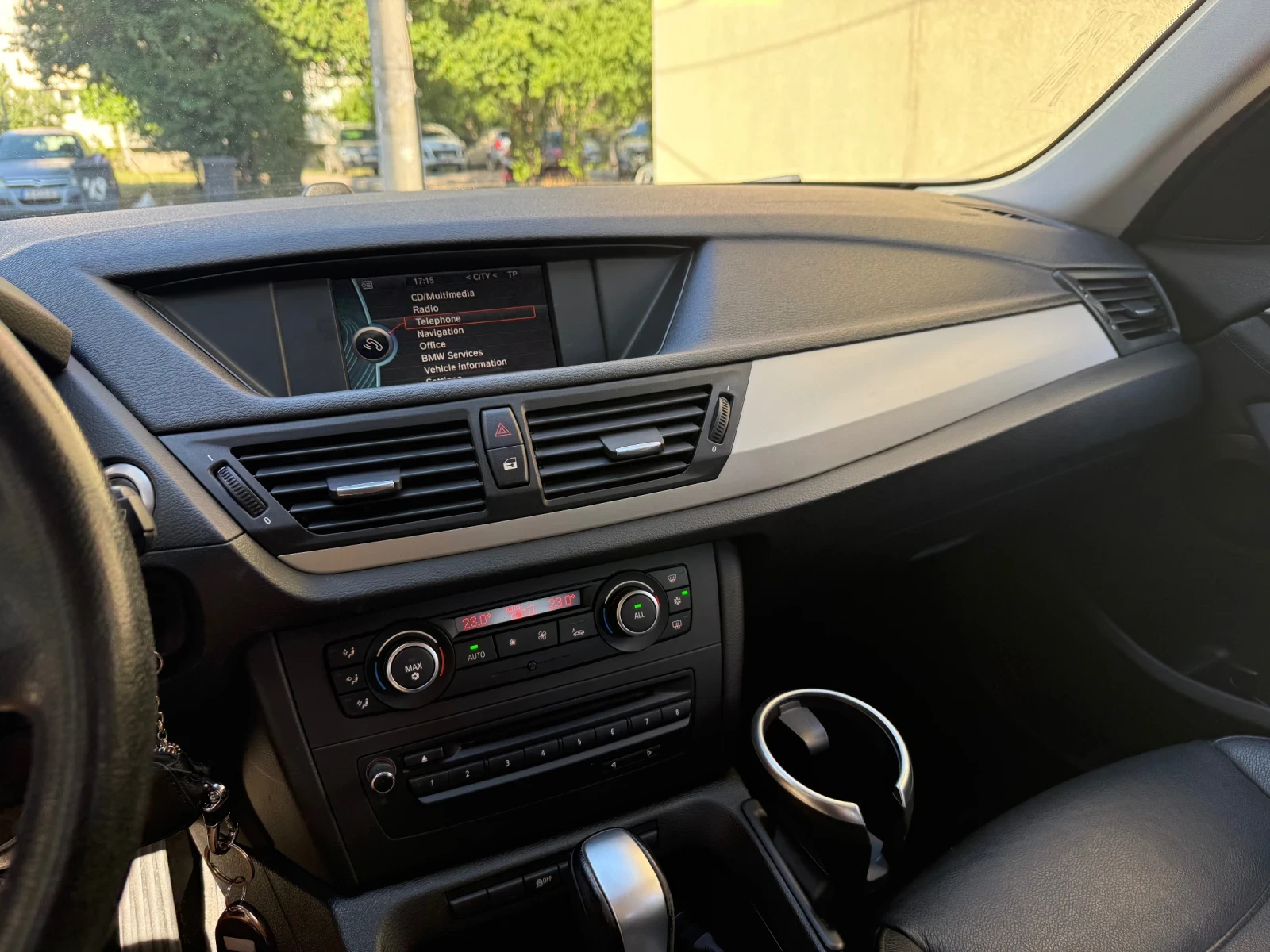 BMW X1 2.0 diesel 143hp, снимка 10 - Автомобили и джипове - 55467579