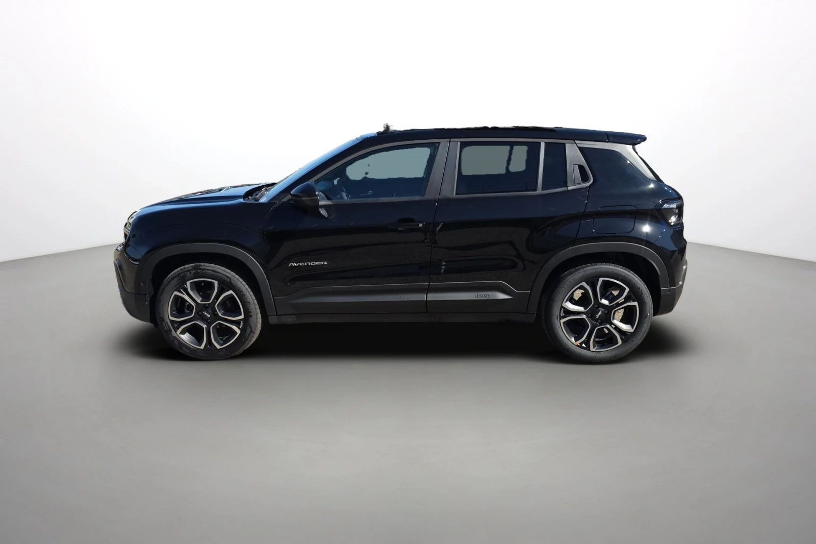 Jeep Avenger 1.2 Summit - Hybrid - Чисто нов !, снимка 2 - Автомобили и джипове - 56165835