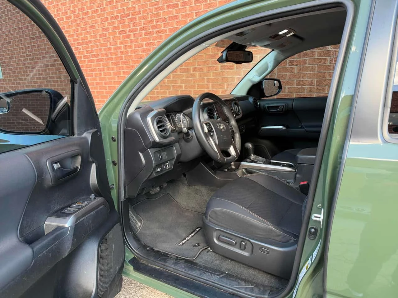 Toyota Tacoma * 4x4 Double Cab SB* ���������� ��� ������������*  | Mobile.bg � ����������� 5