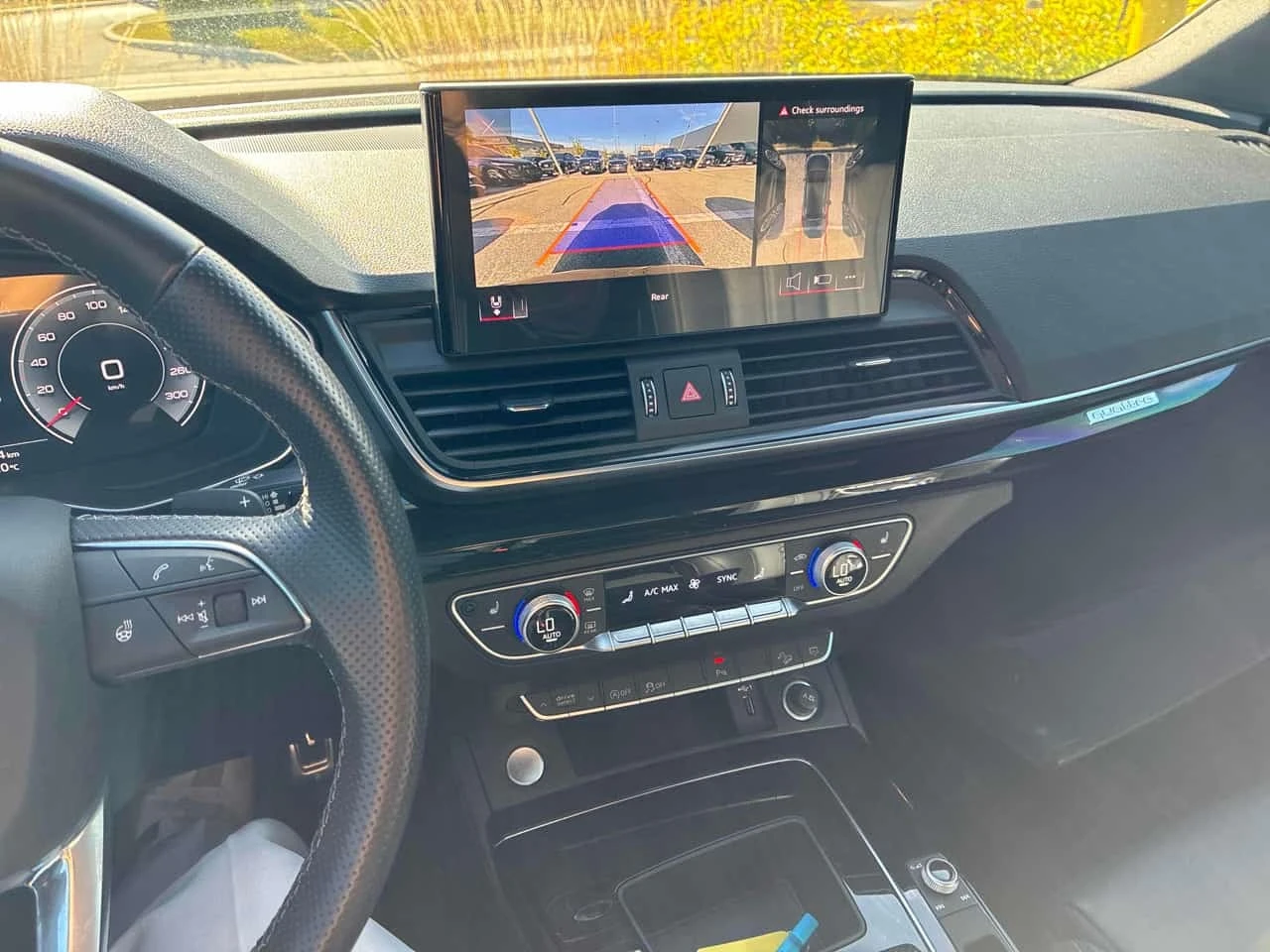 Audi Q5 * Progressiv * CARFAX * ����� �� ����������� | Mobile.bg � ����������� 9