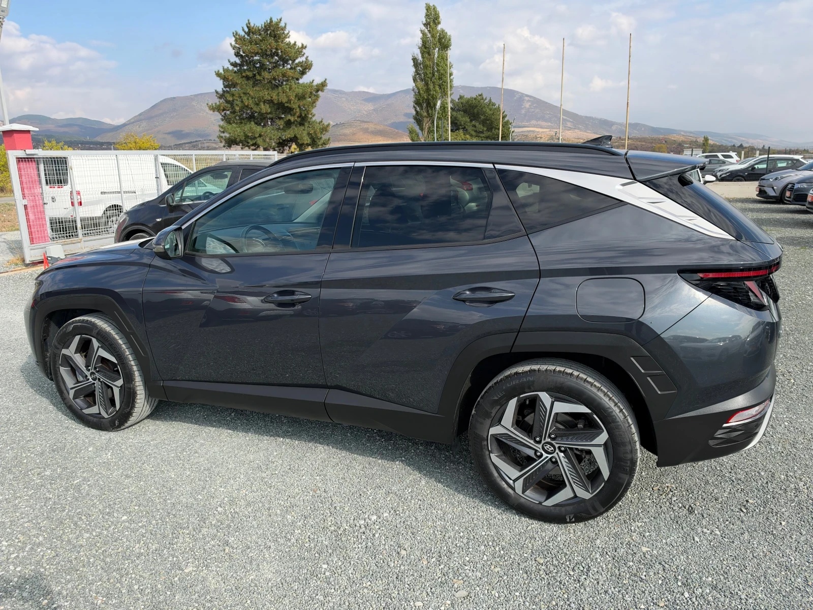 Hyundai Tucson (KATO НОВА)^(ХИБРИД), снимка 9 - Автомобили и джипове - 56680534