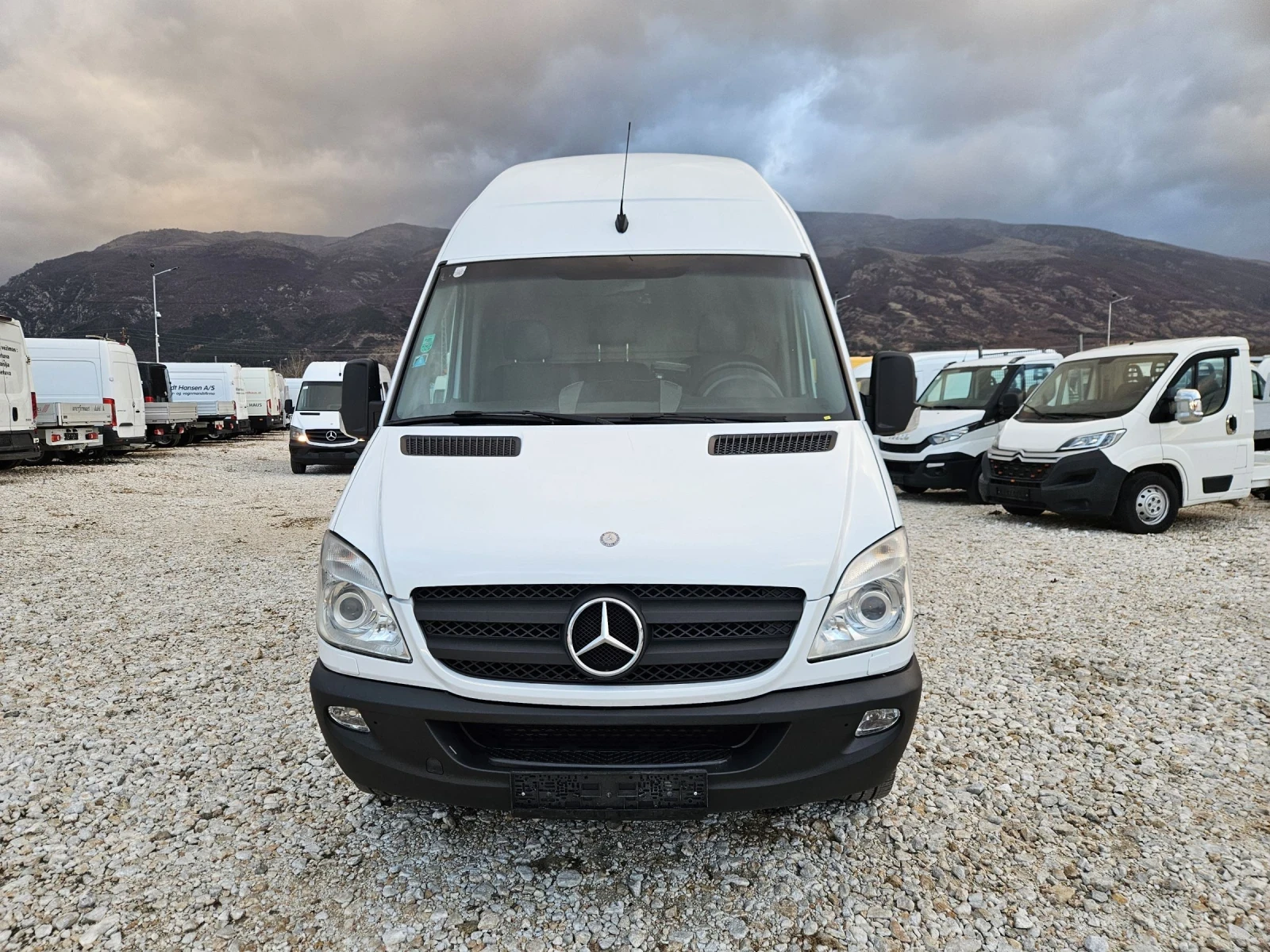 Mercedes-Benz Sprinter 315 ХХЛ, Клима, Темпомат, Задна камера - изображение 8