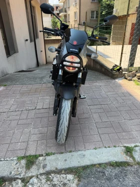 Suzuki SV 650X ABS, 1750 км, снимка 3