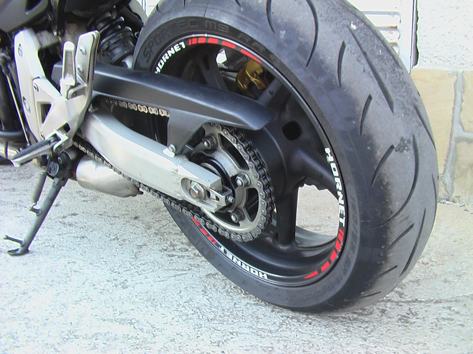 Honda Hornet 600i, снимка 7 - Мотоциклети и мототехника - 55567331