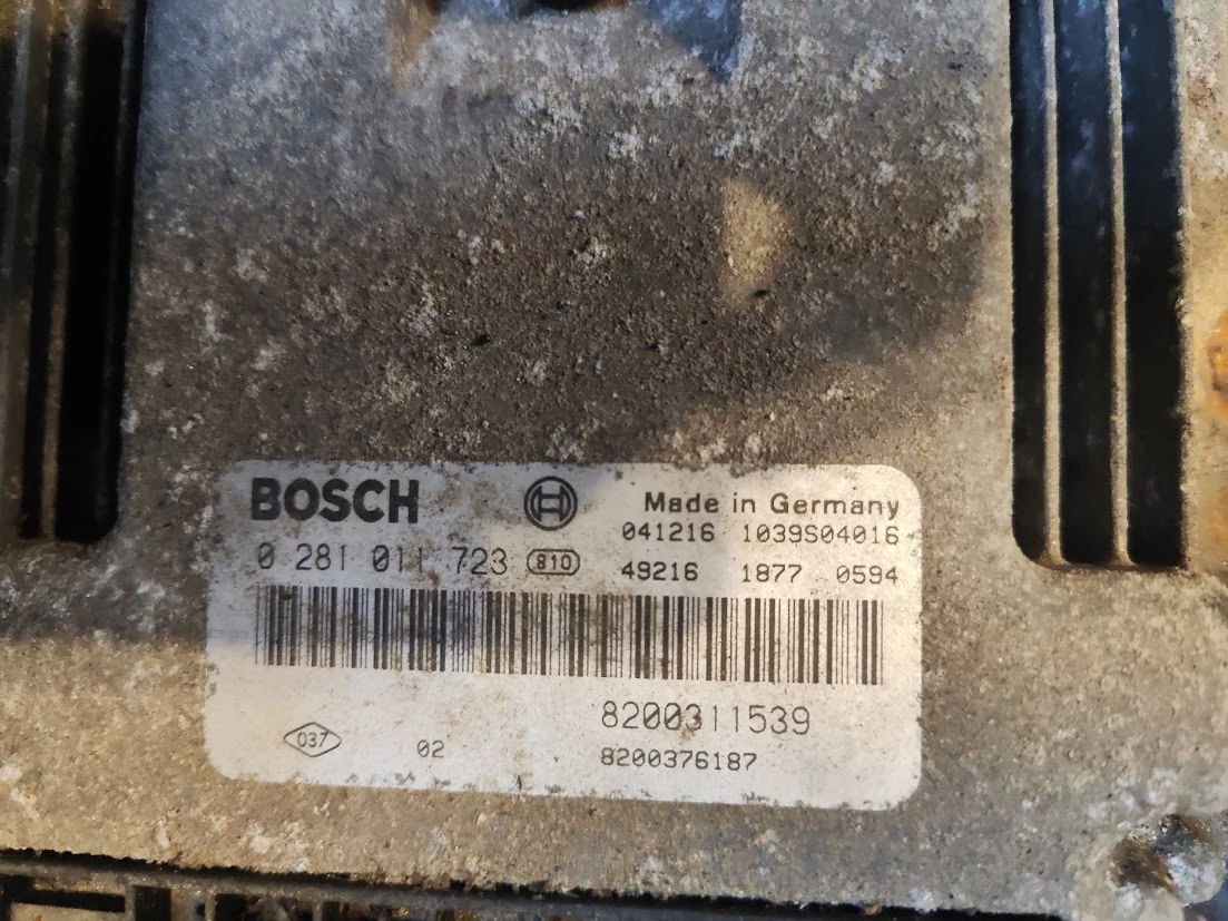 ������ ������� ����� ����������� Renault LAGUNA (1993-) 1.6 16 �  80  ���� | Mobile.bg � ����������� 6