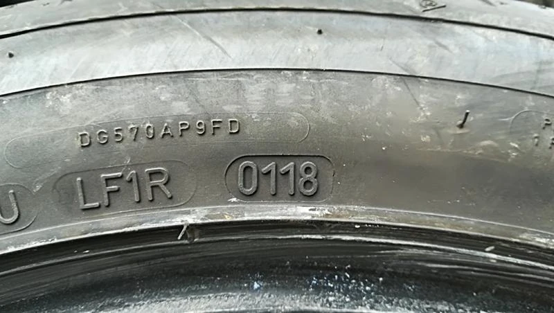 Гуми Летни 245/45R18, снимка 13 - Гуми и джанти - 25338945