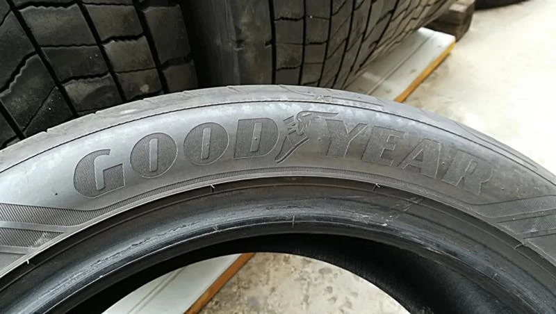 Гуми Летни 245/45R18, снимка 6 - Гуми и джанти - 25338945