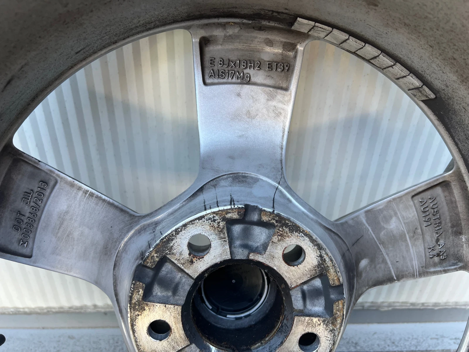    225/55R18  Audi | Mobile.bg   9