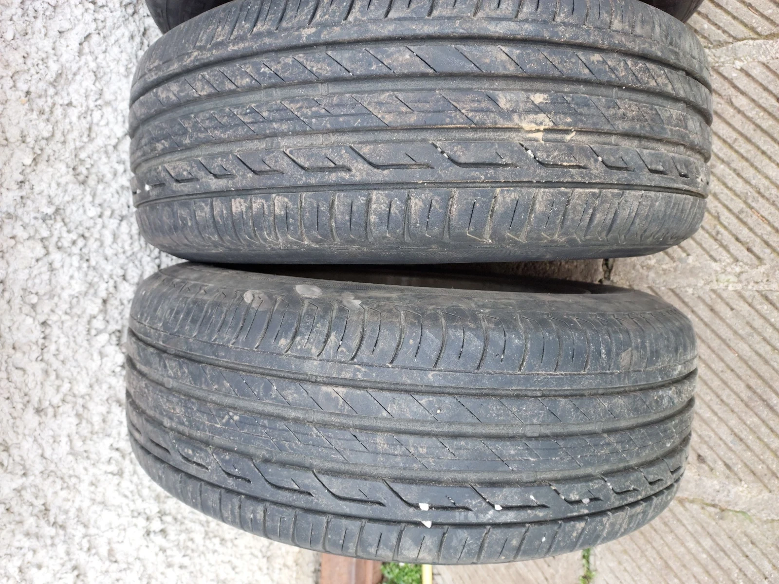 Гуми с джанти Bridgestone 195/65R15, снимка 11 - Гуми и джанти - 53754609