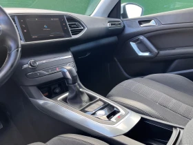 Peugeot 308 Facelift KeyLessGO LED laneAssist, снимка 12