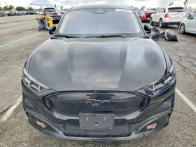 Ford Mustang Mach-E PREMIUM AWD, снимка 2