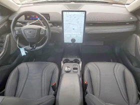 Ford Mustang Mach-E PREMIUM AWD, снимка 8