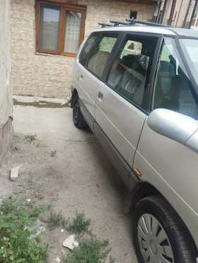 Обява за продажба на Renault Espace Газ Бензин ~1 800 лв. - изображение 2