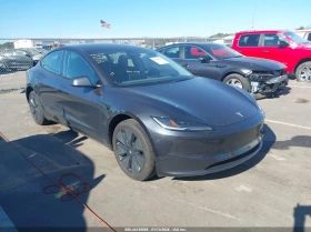 ������ Tesla Model 3