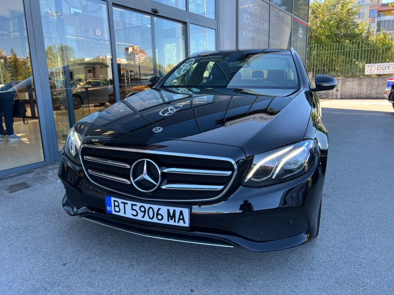 Mercedes-Benz E 300 de Plug-in Hybrid 9G, снимка 2 - Автомобили и джипове - 47436725