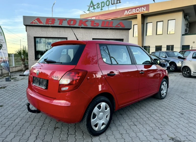 Skoda Fabia 1.2i, снимка 4 - Автомобили и джипове - 47439874