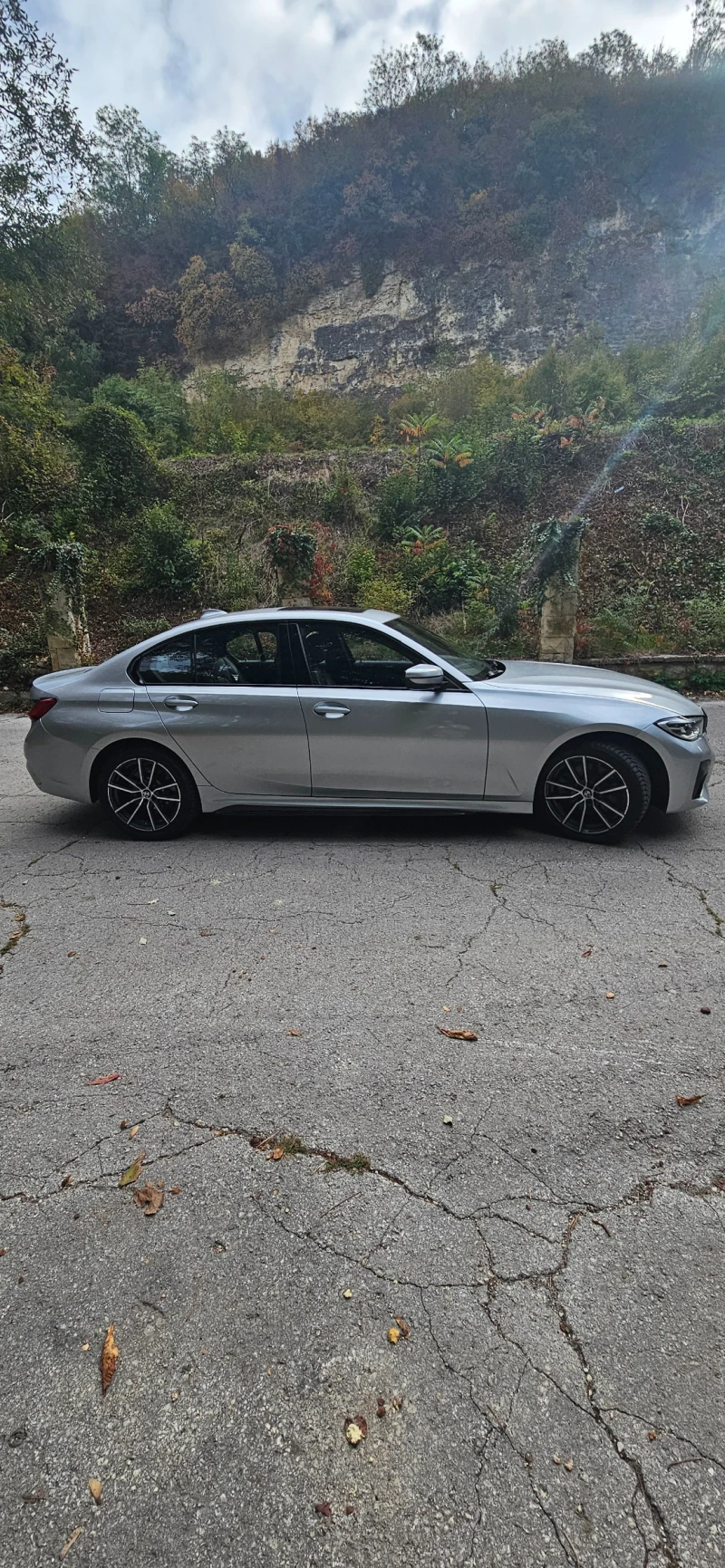 BMW 330 i Xdrive Full M Performance, снимка 4 - Автомобили и джипове - 47465544