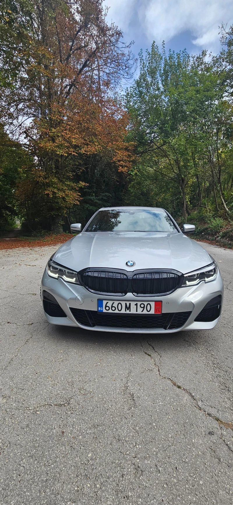 BMW 330 i Xdrive Full M Performance, снимка 2 - Автомобили и джипове - 47465544