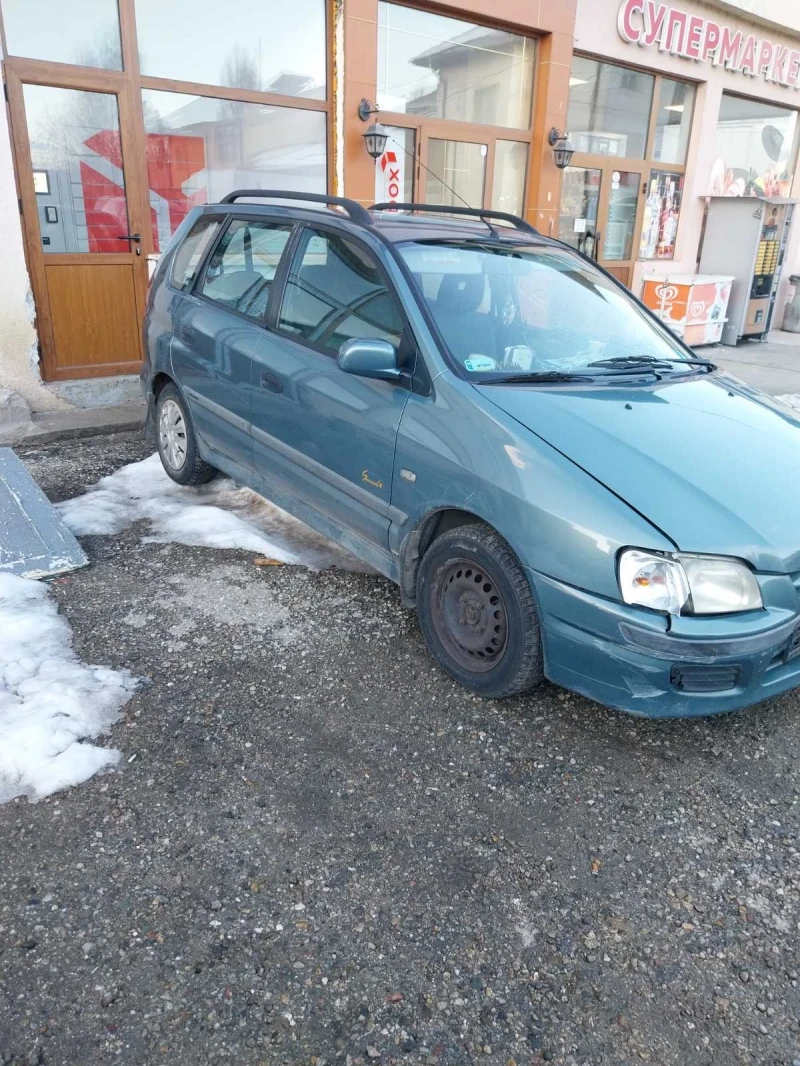 Mitsubishi Space star, снимка 1 - Автомобили и джипове - 48800035