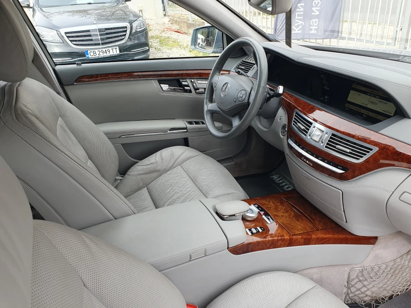 Mercedes-Benz S 500 4MATIC, снимка 15 - Автомобили и джипове - 49630405
