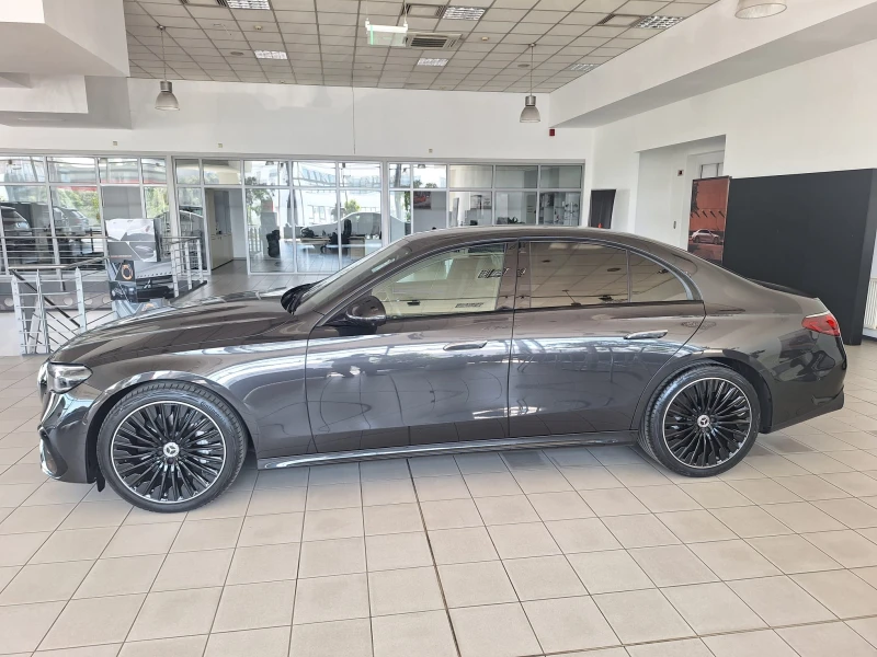 Mercedes-Benz E 220 d 4 Matic AMG-pack, снимка 6 - Автомобили и джипове - 51017381