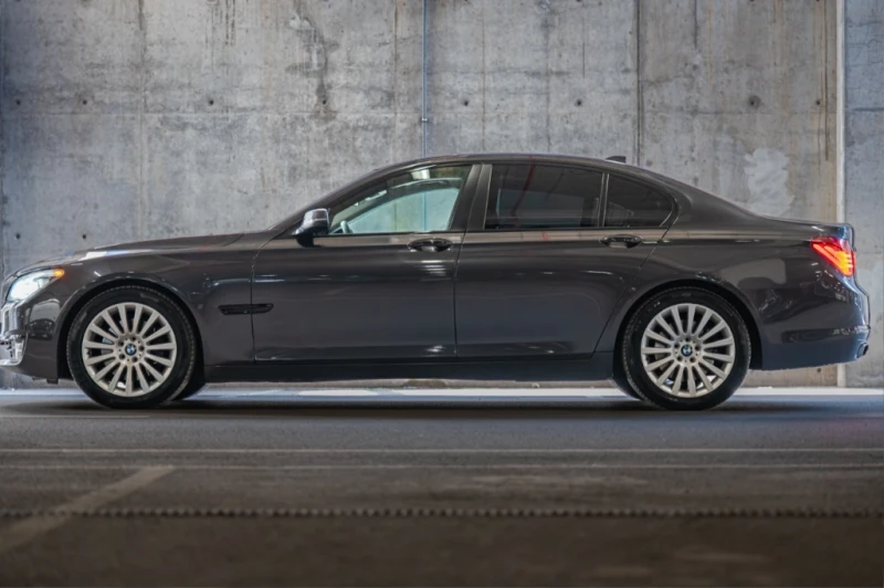 BMW 740 X Drive, снимка 7 - Автомобили и джипове - 51783740