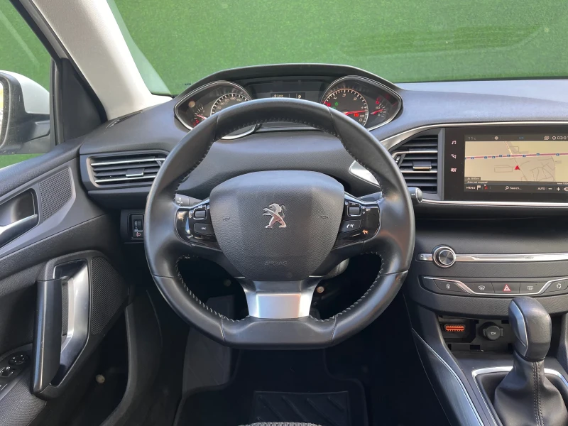 Peugeot 308 Facelift KeyLessGO LED laneAssist, снимка 11 - Автомобили и джипове - 52483815