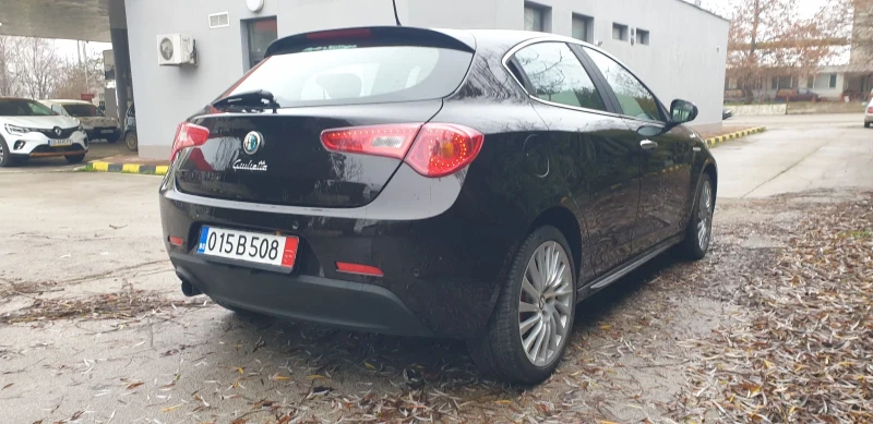 Alfa Romeo Giulietta 1.4i Sport/turbo120kc., снимка 4 - Автомобили и джипове - 52887241