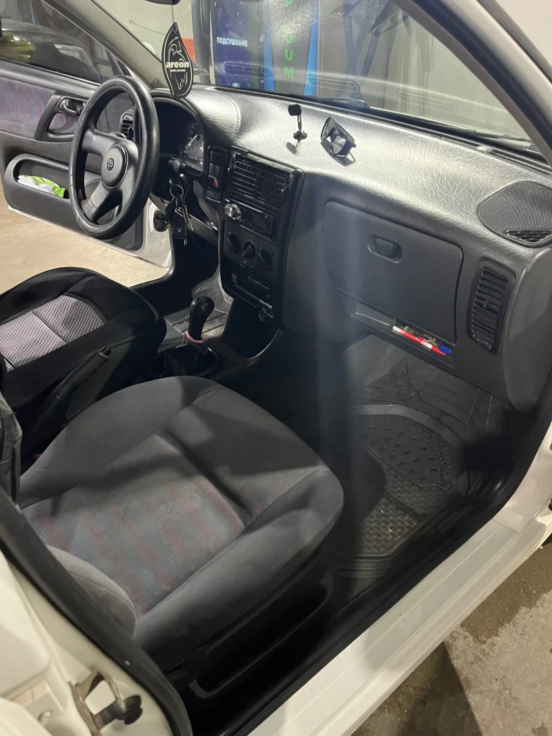 VW Polo VW POLO 1.6 ГАЗ/БЕНЗИН 75КС, снимка 6 - Автомобили и джипове - 52930522