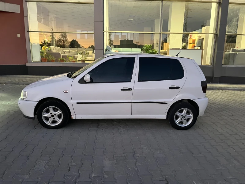 VW Polo VW POLO 1.6 ГАЗ/БЕНЗИН 75КС, снимка 2 - Автомобили и джипове - 52930522
