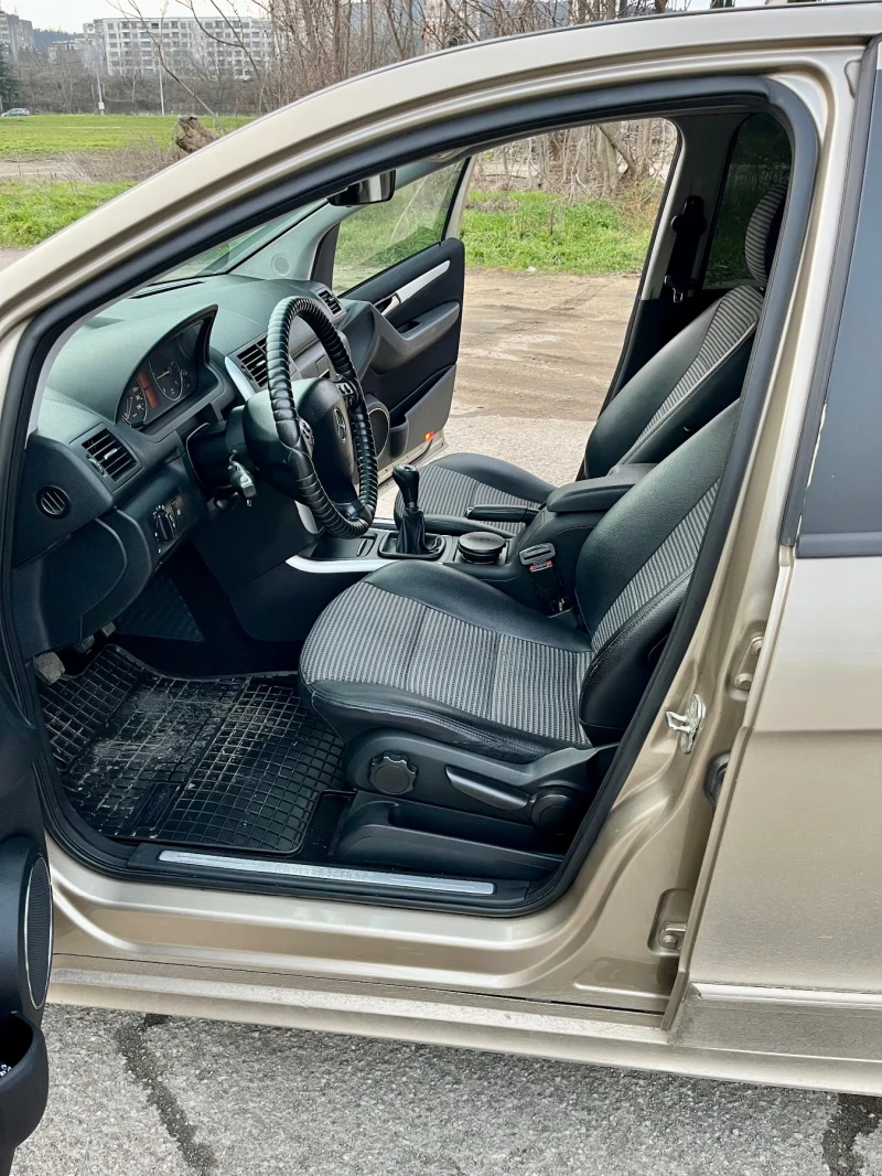 Mercedes-Benz A 160, снимка 11 - Автомобили и джипове - 53225593