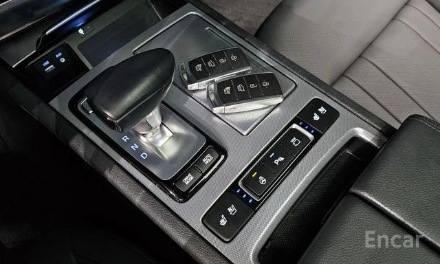 Genesis G80 G80 3.3 GDI Luxury, снимка 8 - Автомобили и джипове - 53881157