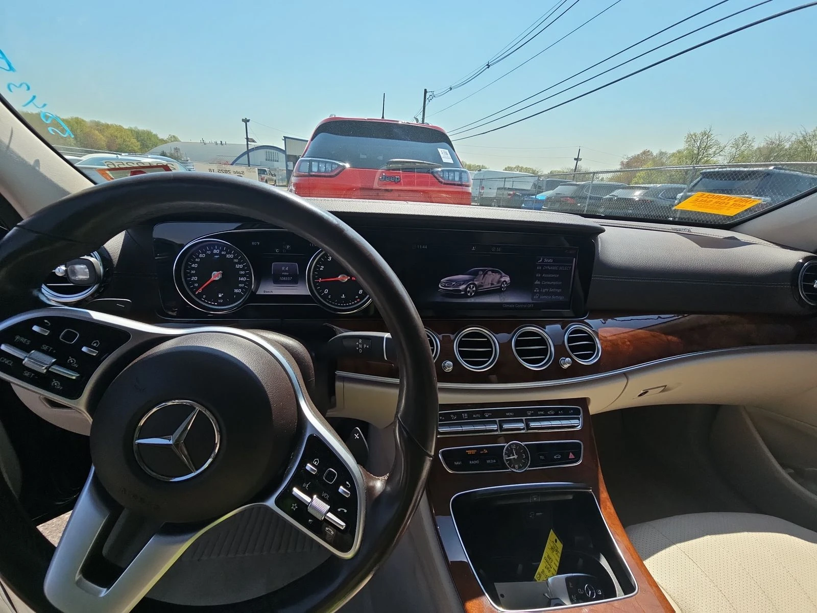 Mercedes-Benz E 300 4MATIC/EXCLUSIVE/BURMESTER/ПОДГРЕВИ/ПАНО - изображение 9