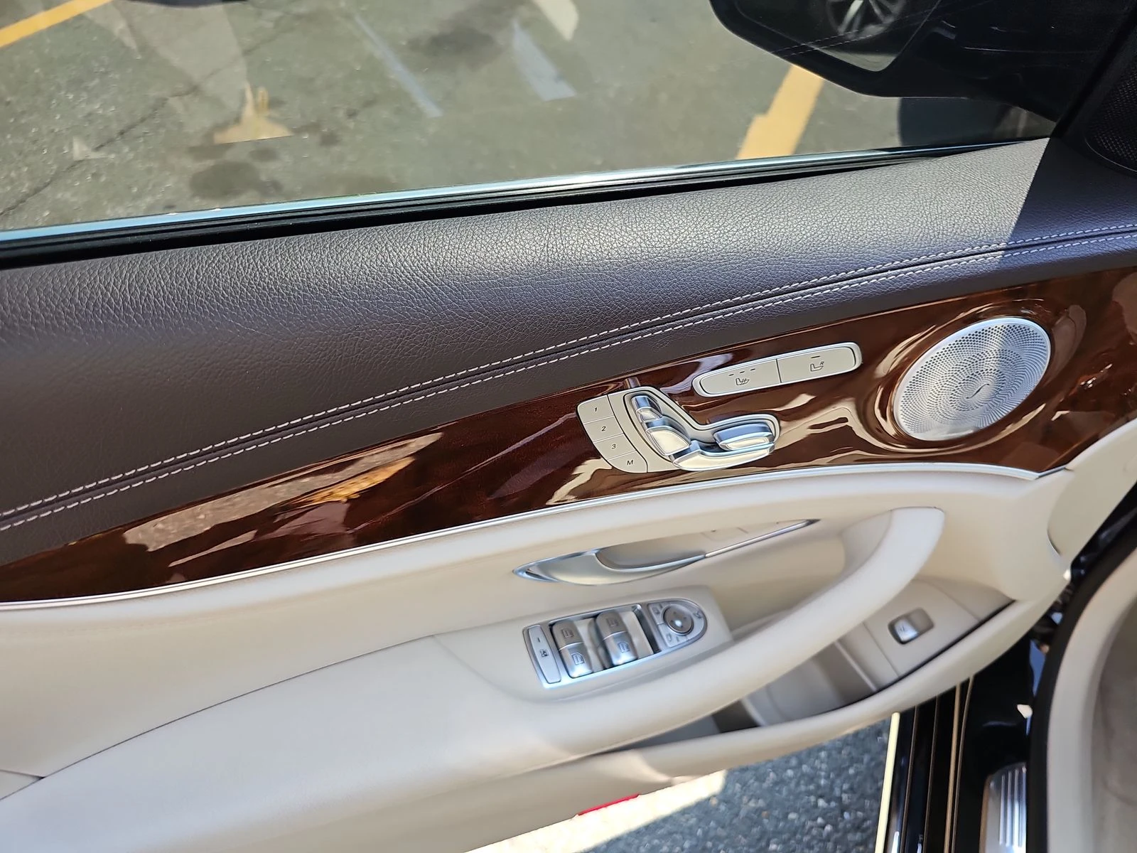 Mercedes-Benz E 300 4MATIC/EXCLUSIVE/BURMESTER/ПОДГРЕВИ/ПАНО - изображение 7