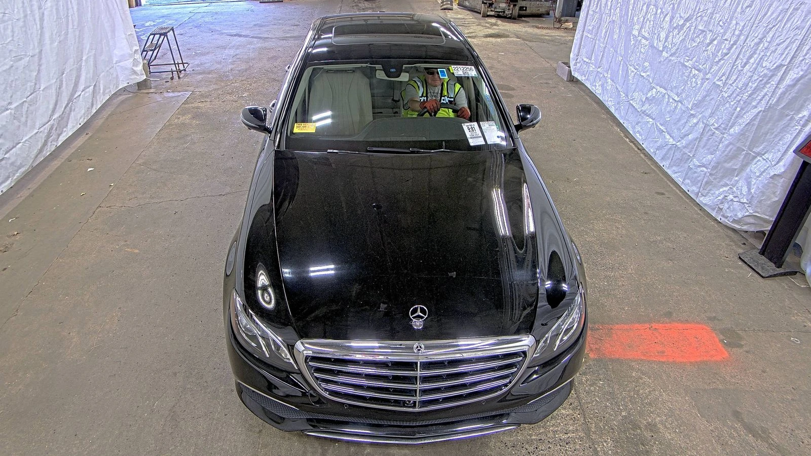 Mercedes-Benz E 300 4MATIC/EXCLUSIVE/BURMESTER/ПОДГРЕВИ/ПАНО - изображение 2