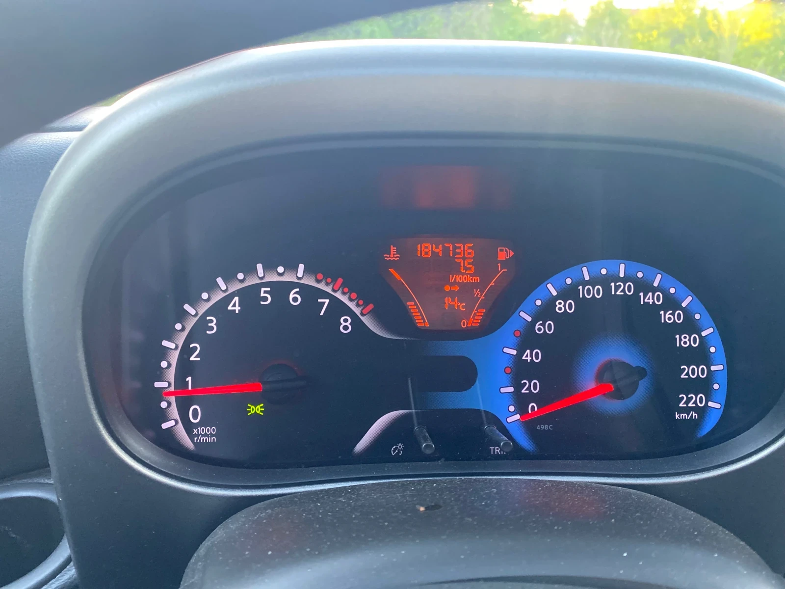 Nissan Cube 1.6 - изображение 10