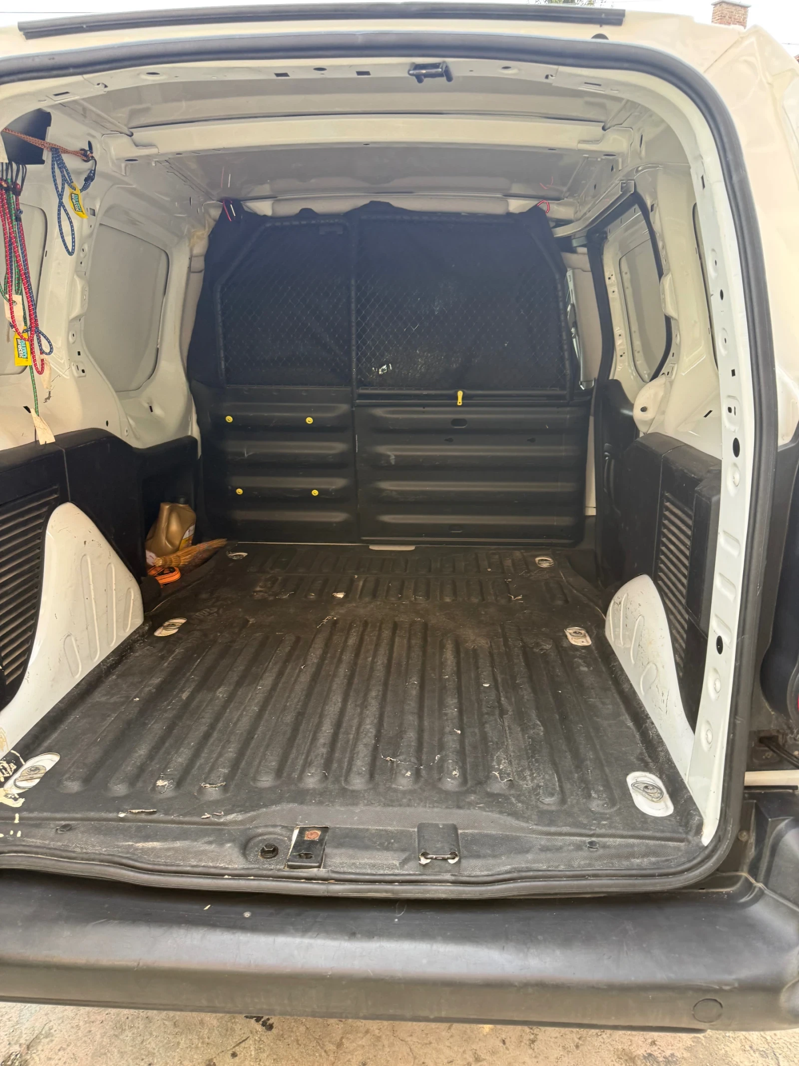 Peugeot Partner  Blue HDI, снимка 4 - Автомобили и джипове - 53757228